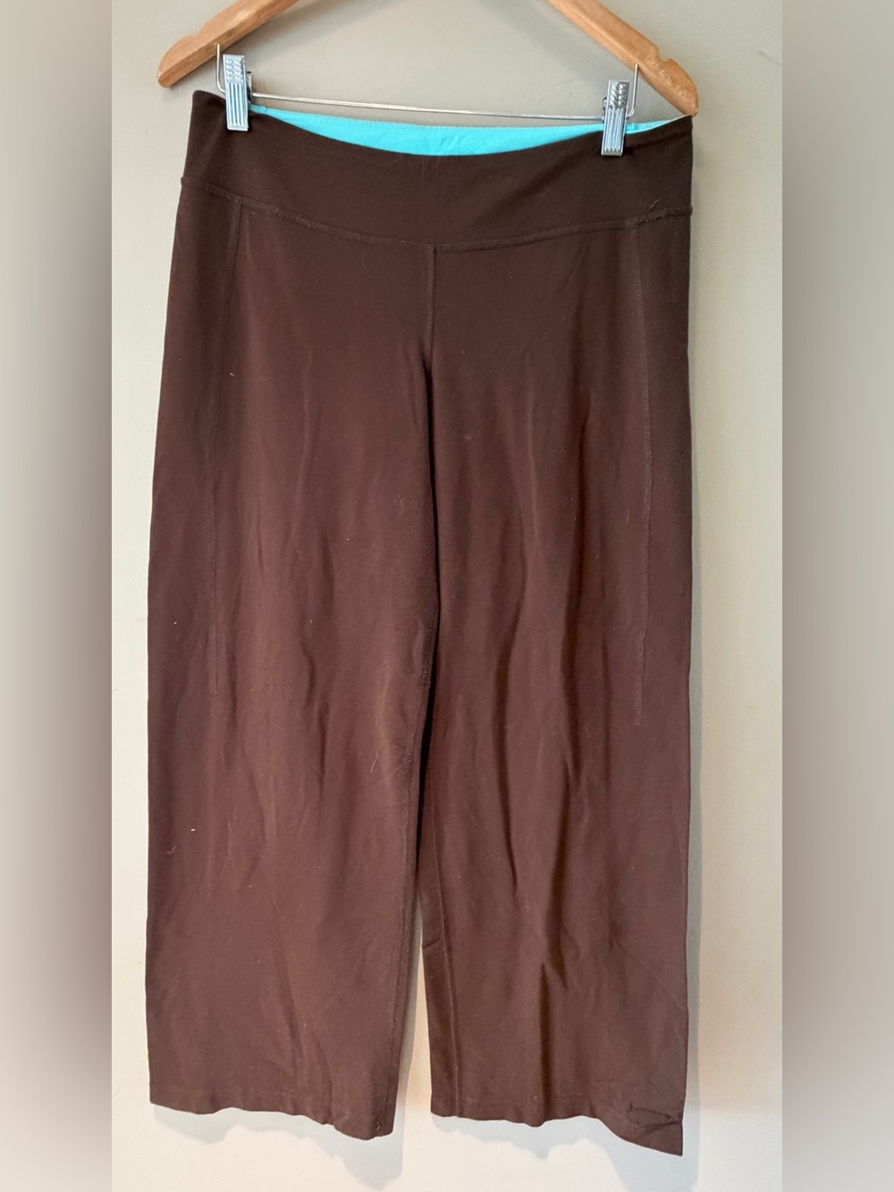 Vintage Lululemon Groove Capris Brown Pants with Teal Waistband 12